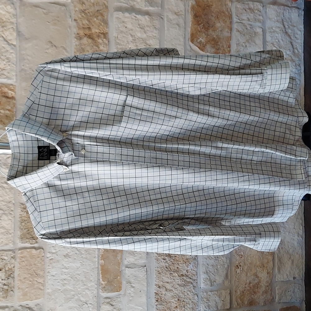 Jo's A Bank  travelers collection plaid button down casual shirt